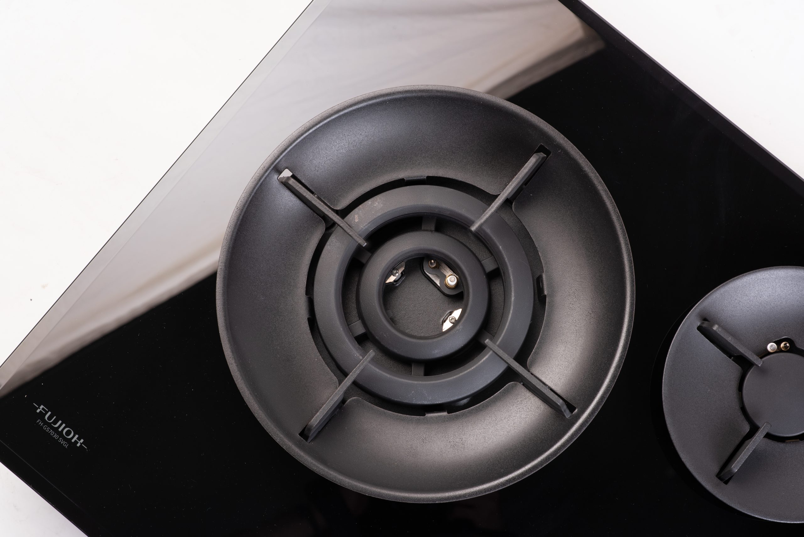 Fujioh FH-GS7030 SVGL | FH-GS7030 SVSS 3 Burners Gas Hob with 1 Double Inner Flame Burner - Image 3
